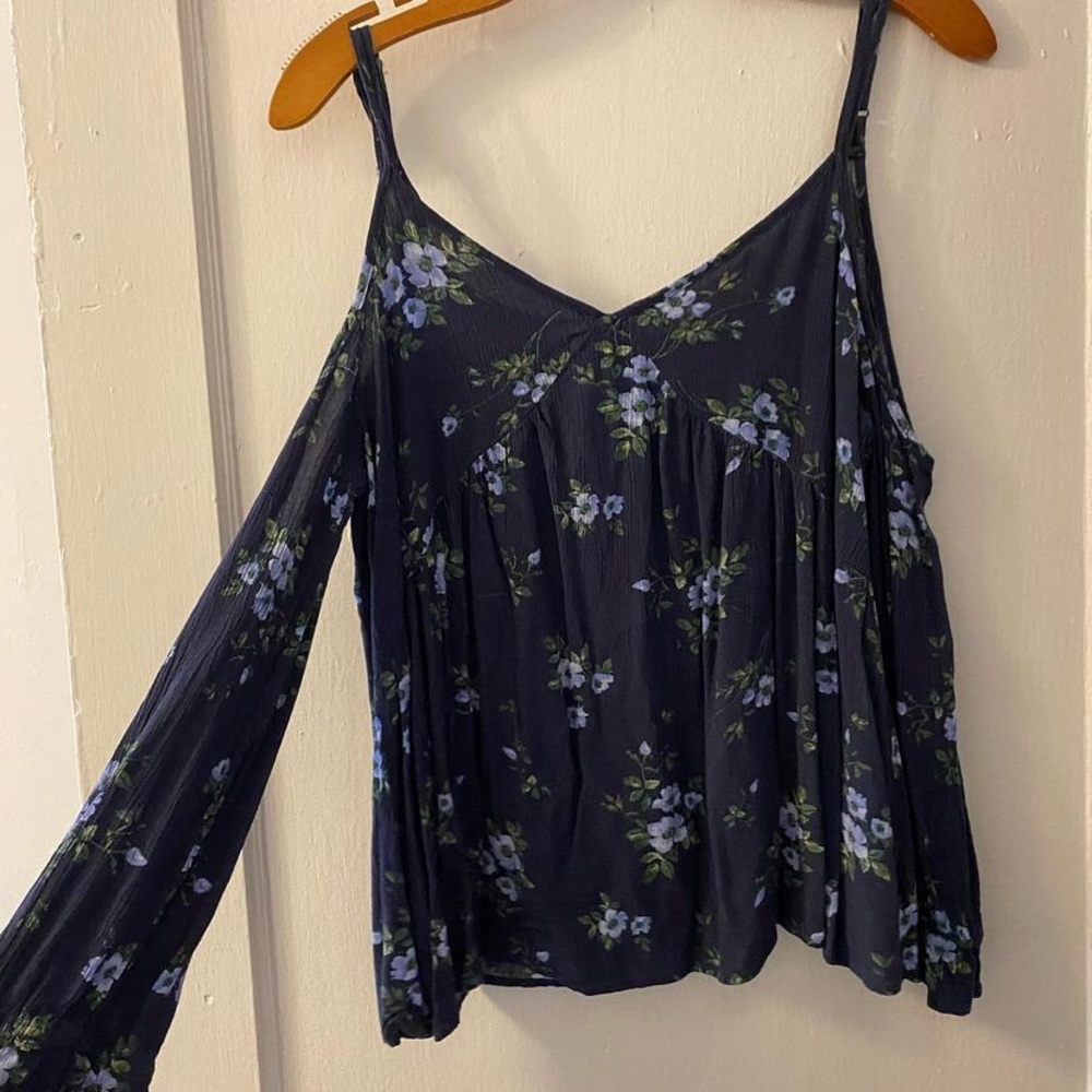 AE floral off the shoulder top